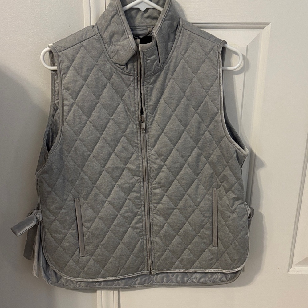 Banana Republic Gray Quilted Vest